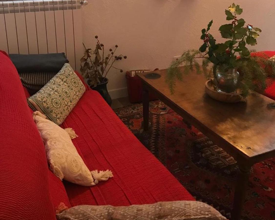 Aurora 2-Bed Cottage - Sleeps 4 - Montseny Park Arbúcies Екстериор снимка