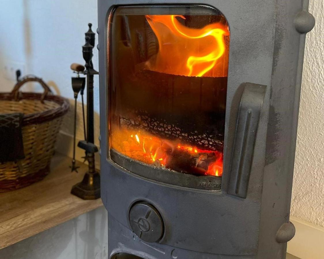 Aurora 2-Bed Cottage - Sleeps 4 - Montseny Park Arbúcies Екстериор снимка