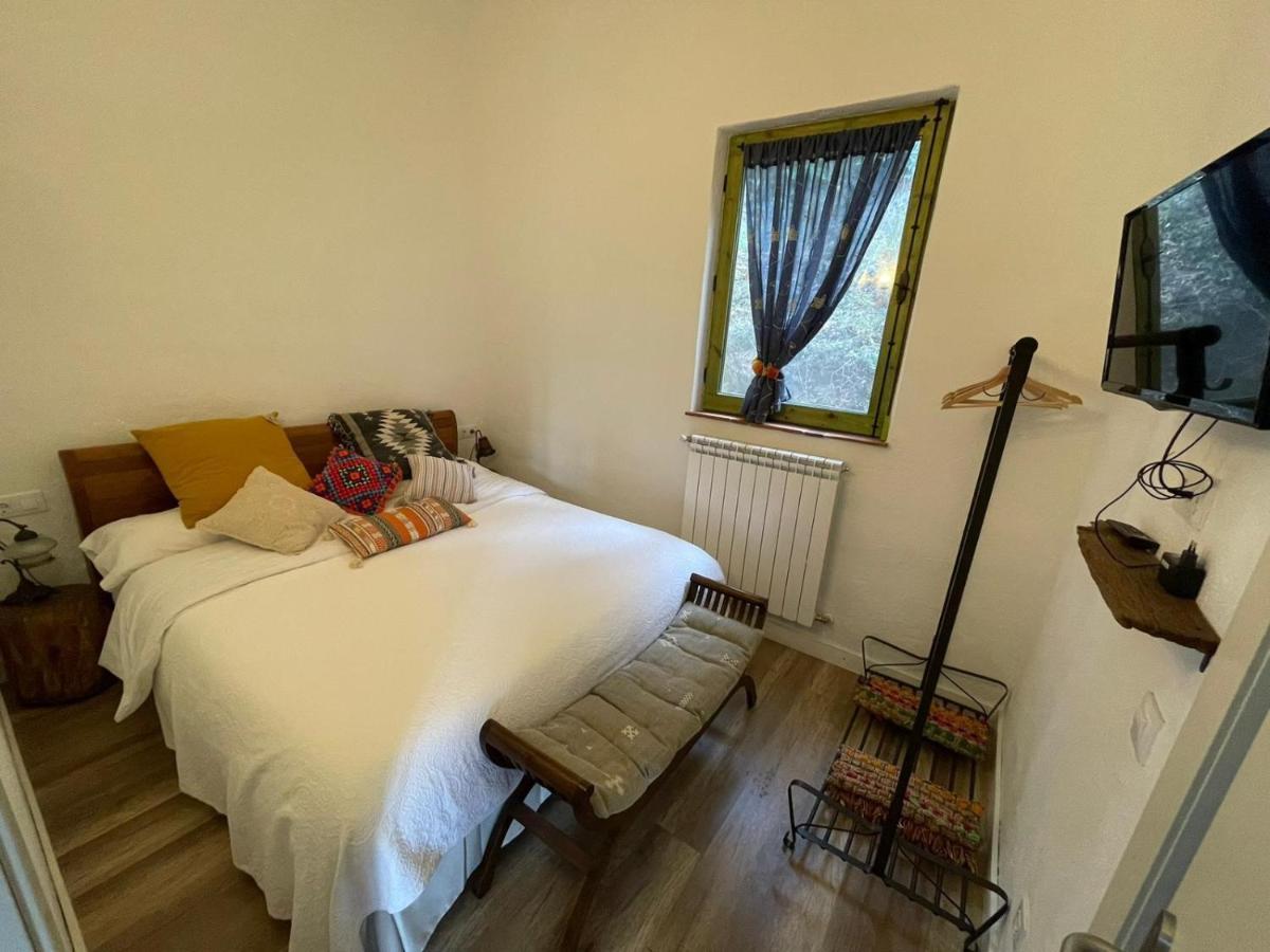 Aurora 2-Bed Cottage - Sleeps 4 - Montseny Park Arbúcies Екстериор снимка