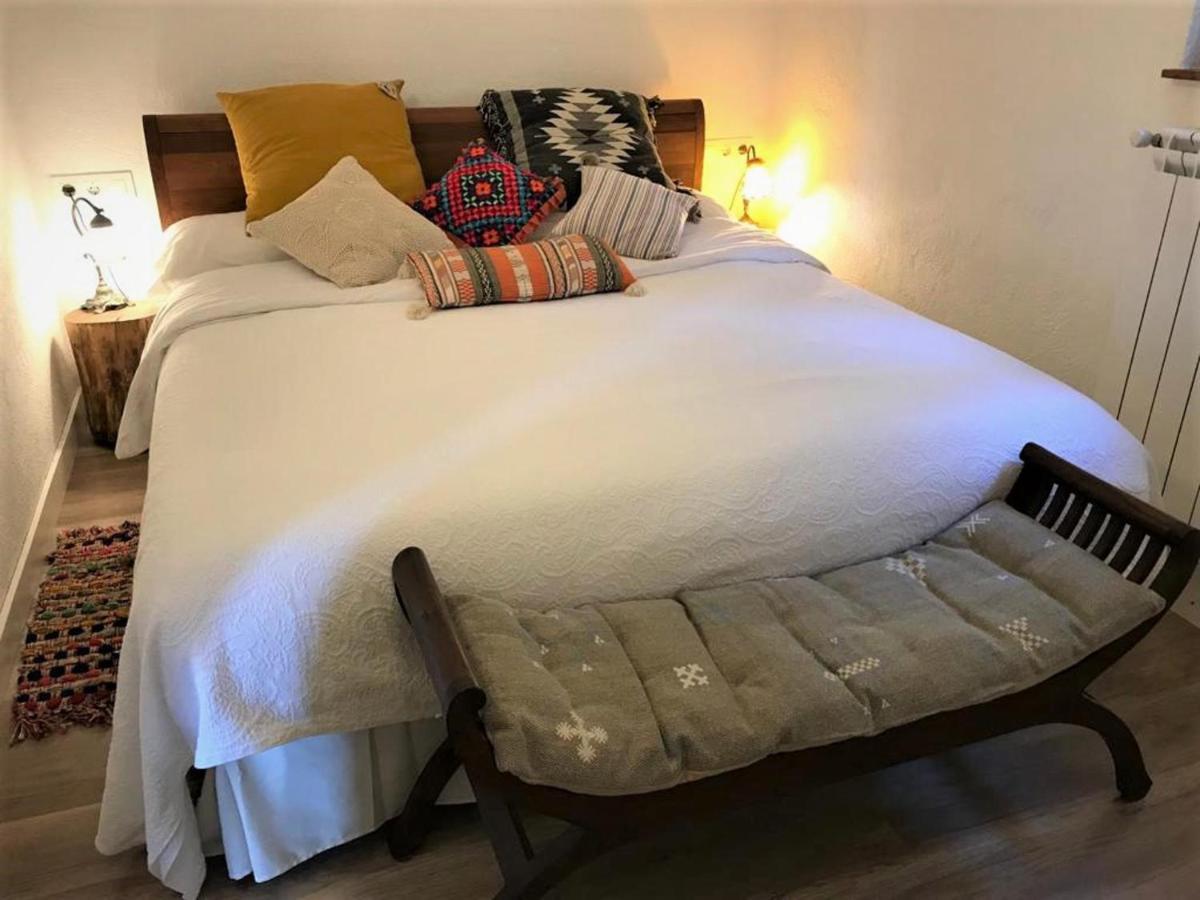 Aurora 2-Bed Cottage - Sleeps 4 - Montseny Park Arbúcies Екстериор снимка